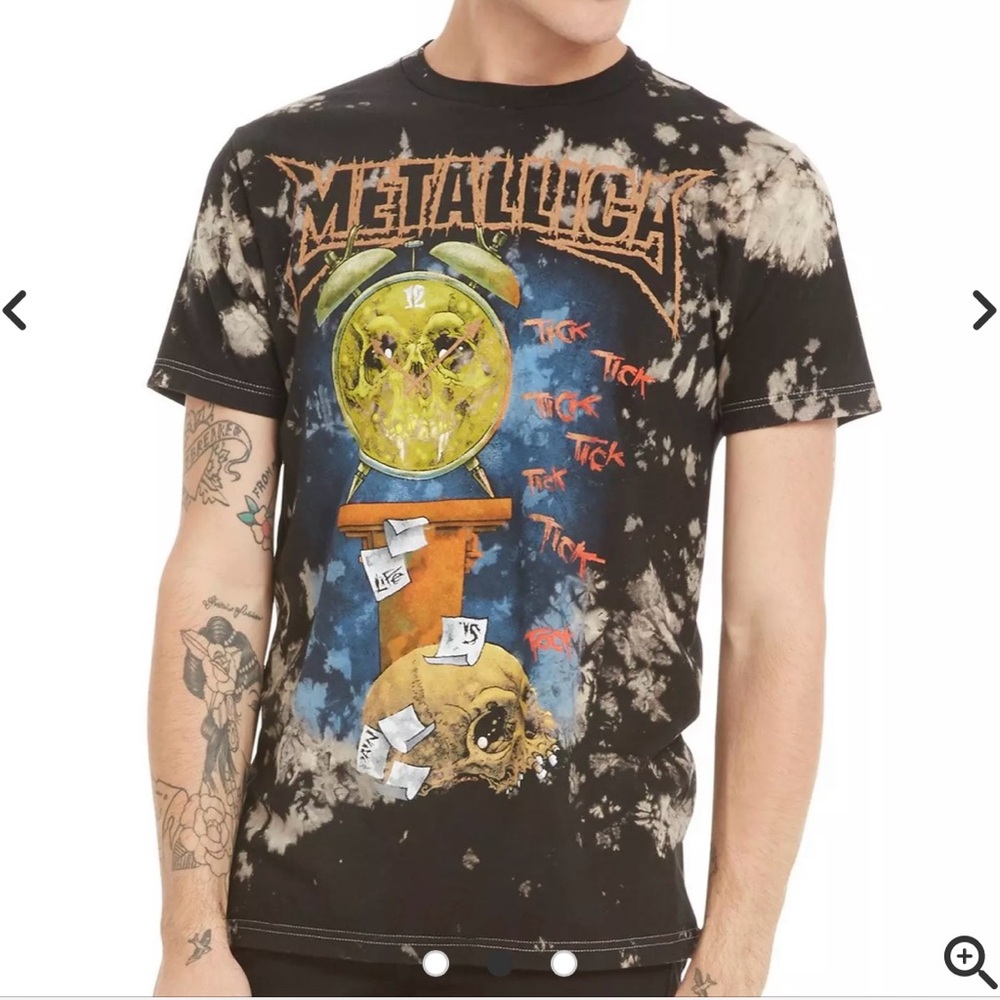 Metallica Life is Pain Bleach Wash Black Graphic T-Shirt